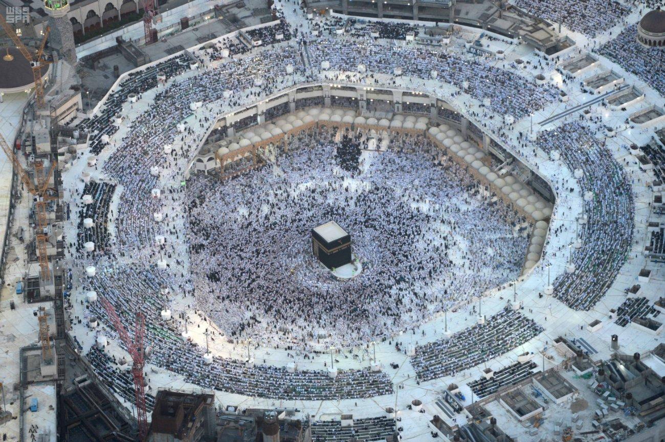 أمير منطقة المكرمة يأمربإخلاء المسعي بكامل أدواره